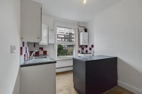 2 bedroom flat for sale, Brenthouse Road, Hackney, London