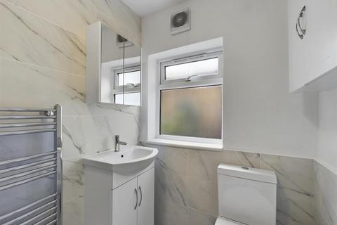 14 Brenthouse Road, London, E9 6QG