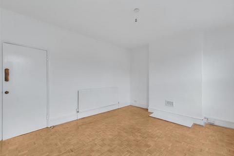 14 Brenthouse Road, London, E9 6QG