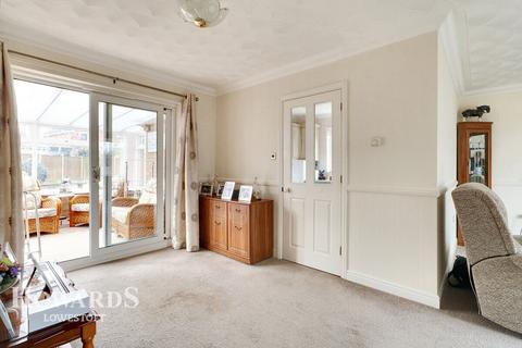 9 Cabin Close, Carlton Colville, Lowestoft, NR33 8GW