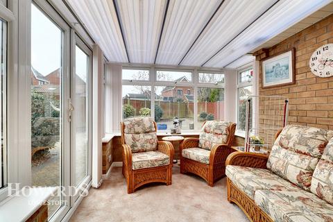 9 Cabin Close, Carlton Colville, Lowestoft, NR33 8GW