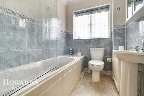 9 Cabin Close, Carlton Colville, Lowestoft, NR33 8GW