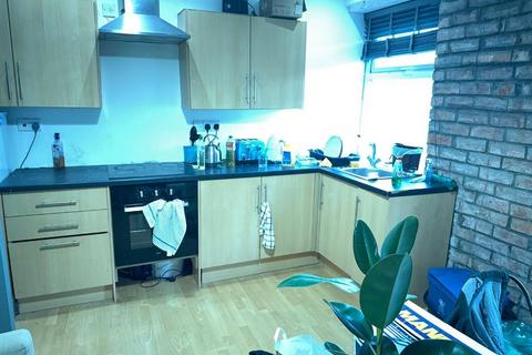 4 bedroom flat for sale, 12 Glenroy Street, Cardiff, South Glamorgan, CF24 3LB