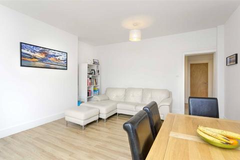 2 bedroom flat to rent, Ventnor Villas, Hove, BN3