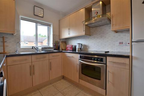 2 bedroom maisonette for sale, Greydells, Old Stevenage, Old Stevenage SG1