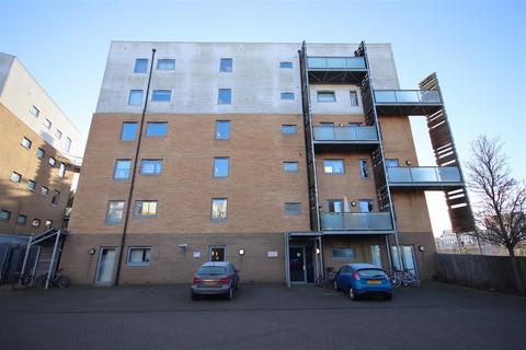 2 bedroom flat to rent, Bailey House, Cambridge CB1