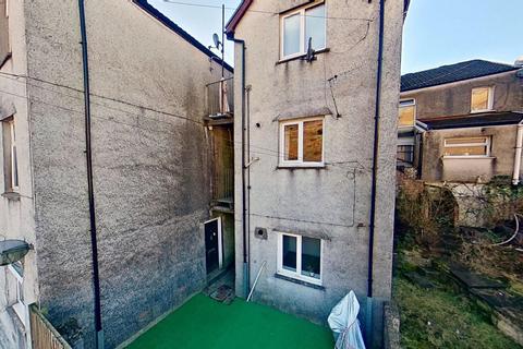 1 bedroom flat for sale, Flat 1 East Court, 171 East Road, Tylerstown, Ferndale, Mid Glamorgan, CF43 3BU