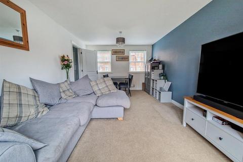 39 Cantley Road, Great Denham, Bedford, MK40 4RX