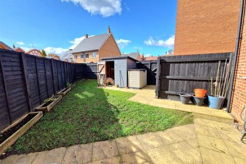 39 Cantley Road, Great Denham, Bedford, MK40 4RX