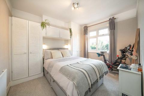 61 Framfield Road, Mitcham, CR4 2AW