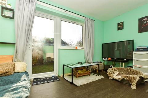 1 bedroom ground floor maisonette for sale, Sherrydon, Cranleigh, Surrey