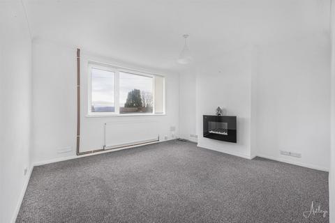 2 bedroom maisonette for sale, Penrhiw Road, Morriston, Swansea