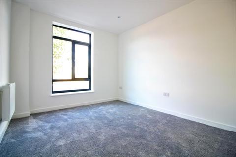 2 bedroom maisonette to rent, Elizabeth House, Fleet GU51