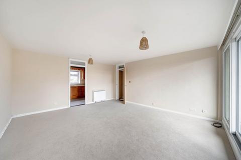 2 bedroom apartment for sale, Northlands Drive, Alton Court Northlands Drive, SO23