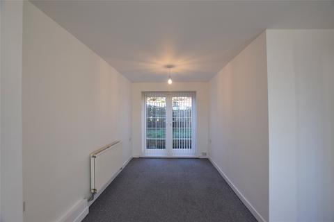 3 bedroom end of terrace house to rent, Mourne Gardens, Lobley Hill, NE11