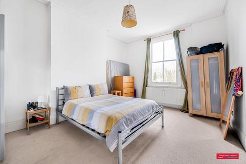 1 bedroom flat for sale, Broadhurst Gardens, South Hampstead