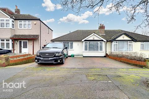 2 bedroom semi-detached bungalow for sale, Fairholme Crescent, Hayes