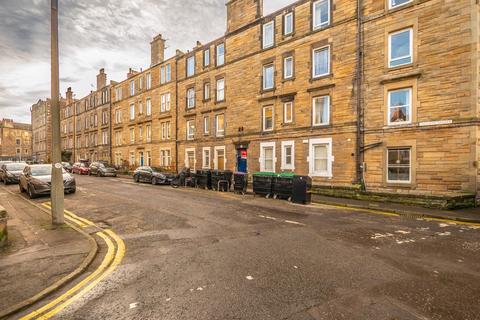 14/4 Dalgety Street, Edinburgh, EH7 5UL