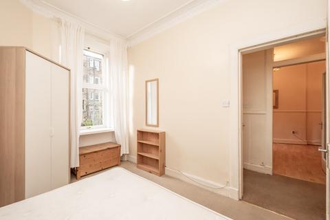 14/4 Dalgety Street, Edinburgh, EH7 5UL
