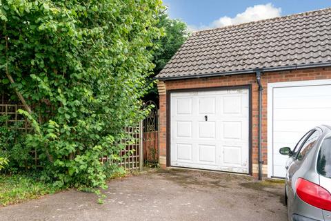 3 bedroom semi-detached house for sale, Halwick Close, Boxmoor