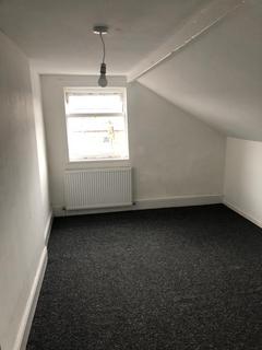 2 bedroom flat to rent, Langworthy Road, Salford M6