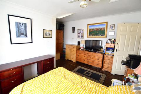 undefined, Crayle Street, Slough, Slough