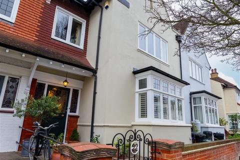 5 bedroom house for sale, Clavering Avenue, London, SW13