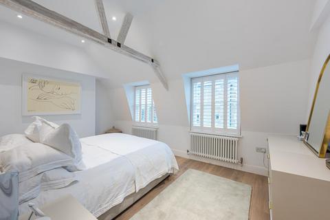 Flat 4, 10 Rectory Grove, London, SW4 0EA