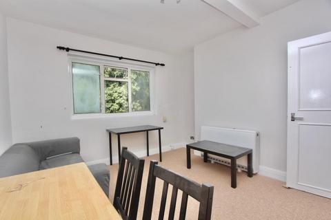 1 bedroom flat to rent, Hampden Road, London N8