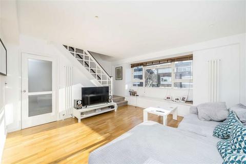 13 Fairby Road, London, SE12 8JP