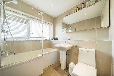 13 Fairby Road, London, SE12 8JP