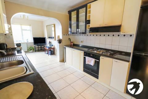 2 bedroom bungalow for sale, Abbotts Walk, Bexleyheath, DA7