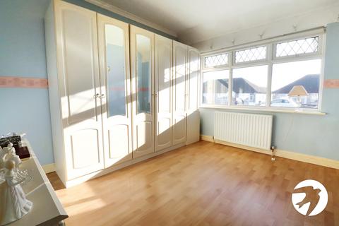 108 Abbotts Walk, Bexleyheath, DA7 5RW