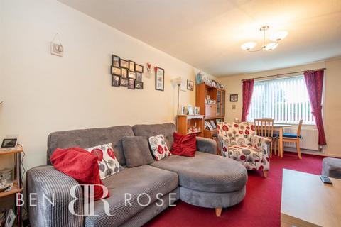 3 bedroom semi-detached house for sale, Woodville Road, Preston PR1