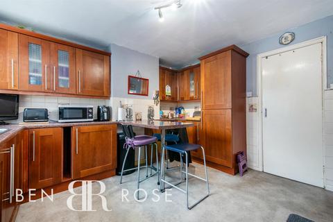 3 bedroom semi-detached house for sale, Woodville Road, Preston PR1