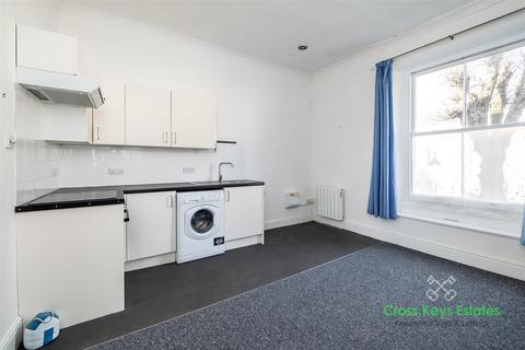 1 bedroom apartment to rent, Haddington Road, Plymouth PL2