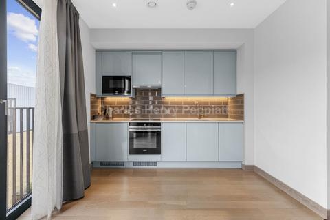 1 bedroom apartment for sale, Cummings House, Chivers Passage, Wandsworth, SW18