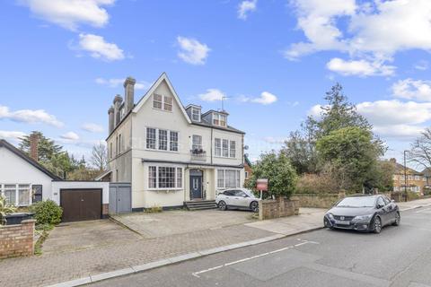 Bycullah Road, Enfield, EN2