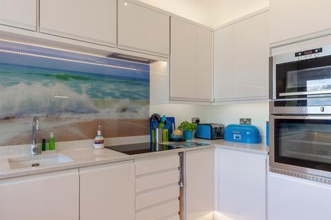 4 bedroom detached bungalow for sale, Totland Bay, Isle of Wight