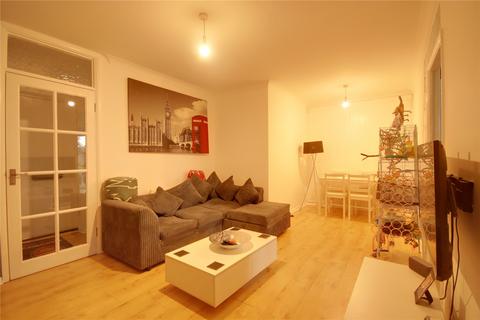 1 bedroom flat for sale, Harris Close, Enfield, EN2