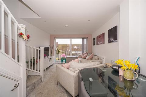 2 bedroom terraced house for sale, Ivy Gardens, Hastings