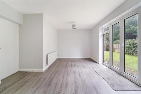 undefined, Courtlands Crescent, Banstead