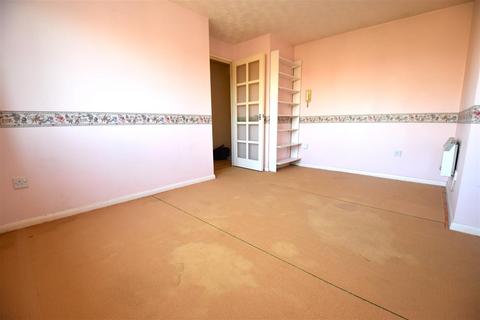 undefined, Lesney Gardens, Rochford