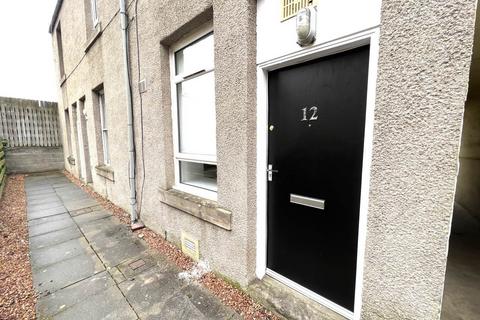 Studio to rent, Mid Road, Dundee,