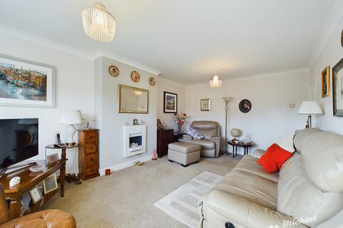 26 Brooklands Drive, Leighton Buzzard, LU7 3PD