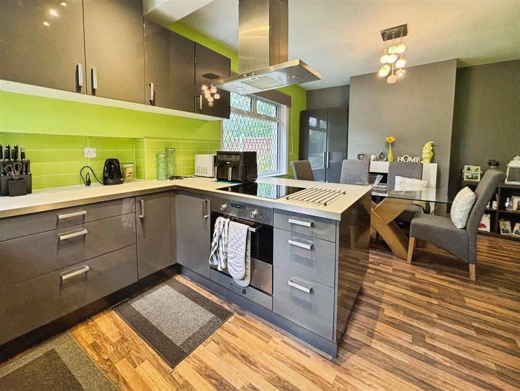 Dining Kitchen