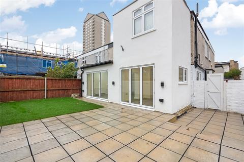 3 bedroom semi-detached house for sale, Havannah Street, London, E14