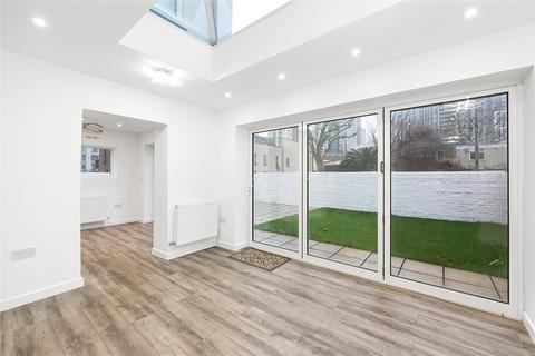 3 bedroom semi-detached house for sale, Havannah Street, London, E14