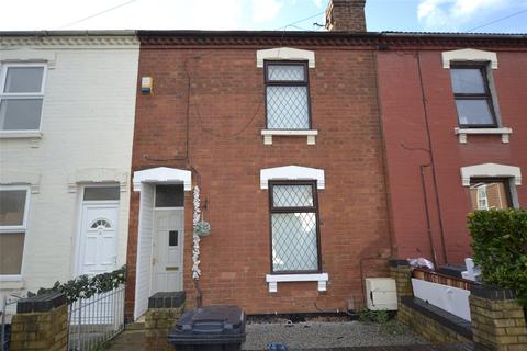 3 bedroom terraced house to rent, Melbourne Street East, Gloucestershire GL1