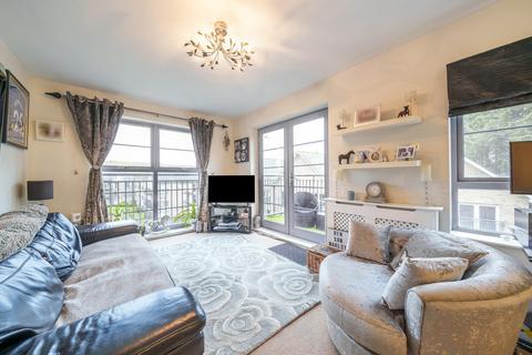 2 bedroom apartment for sale, Esparto Way, South Darenth, Kent, DA4